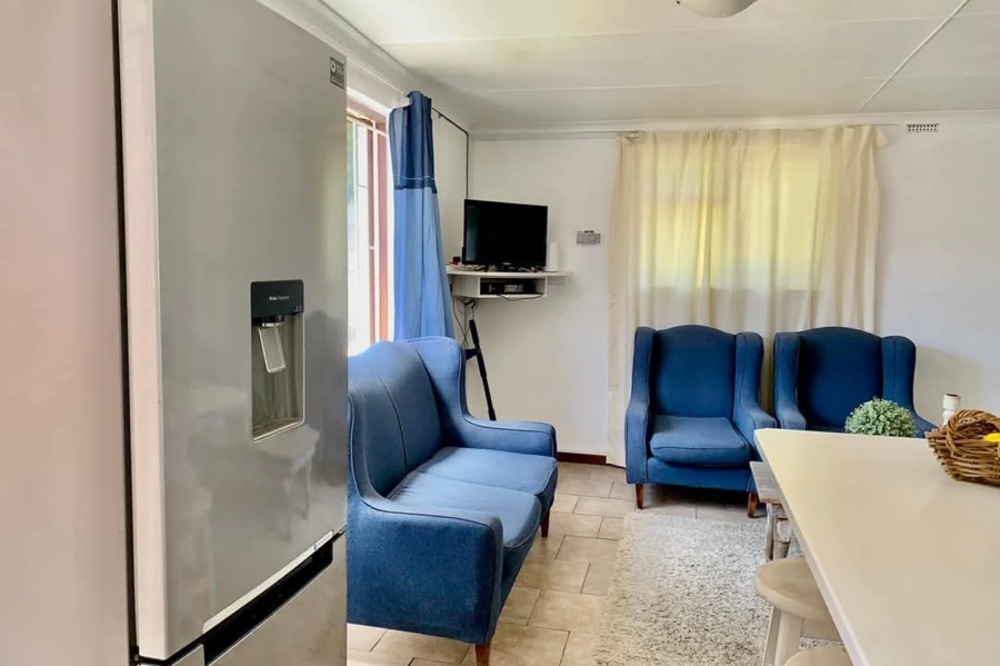 To Let 1 Bedroom Property for Rent in Mossel Bay Central Western Cape